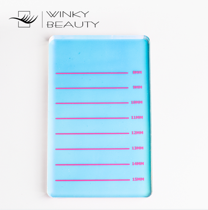 Winky Beauty Rectangle Shaped Iridescent Lash Pallet - Image 2